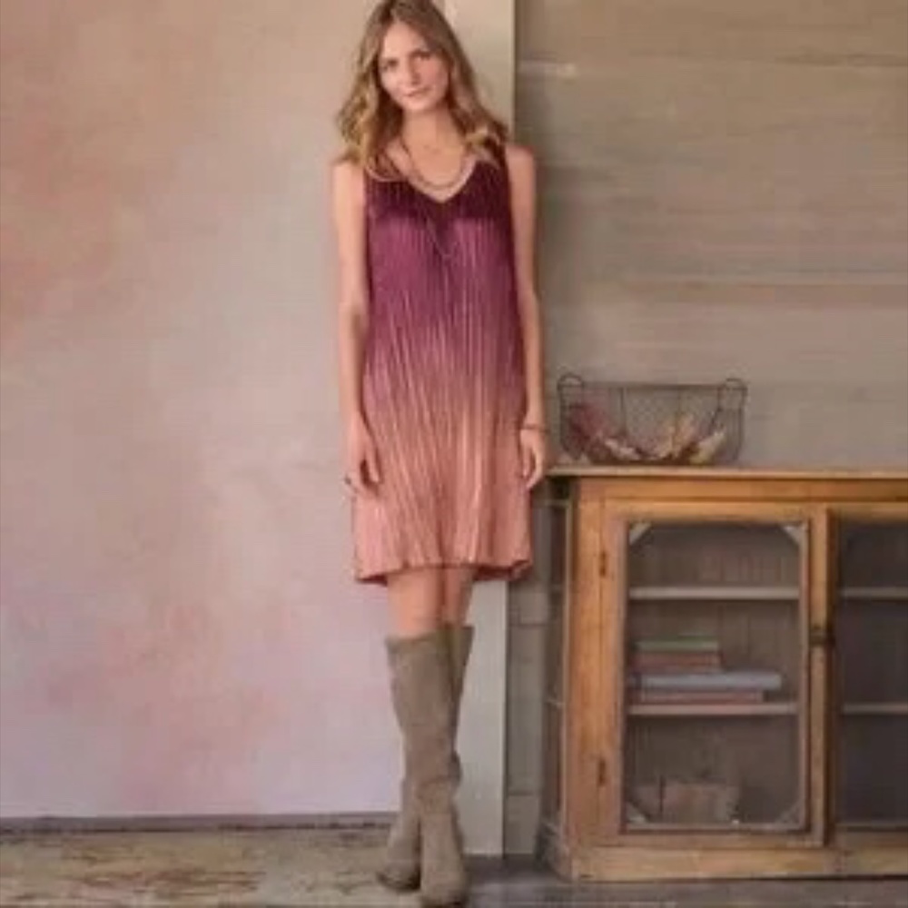 Sundance Ombre Pleated Sleeveless Satin Dress SZ Small. Spring summer.